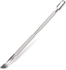 Repousse cuticule ongle