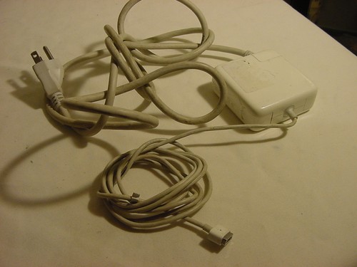 Genuine apple 60w - genuine, magsafe