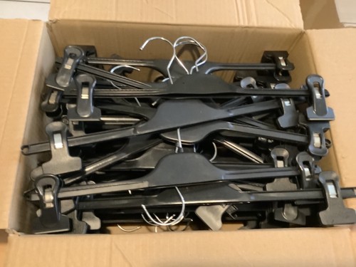 Lot cintres pince - lot,