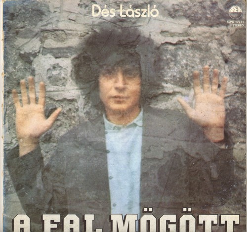 Des laszlo fal mögött - des, "a