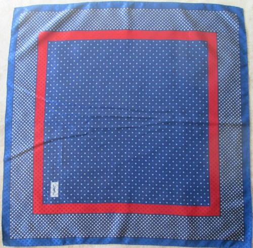 Superbe foulard yves saint - superbe,