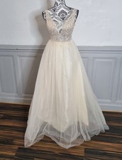 robe cérémonie Cocktail longue buste dentelle et bas en tulle Beige Taille 38