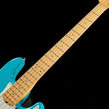 Fender American Professional II Precision Bass V Maple Blue d'occasion