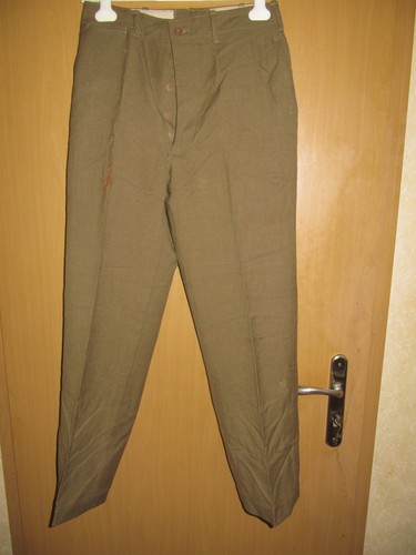 Très beau pantalon moutarde
