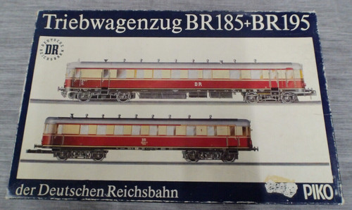 Locomotive train miniature - locomotive,