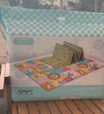 Tapis d’éveil bébé