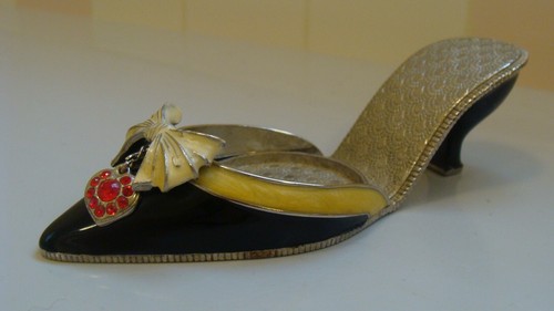 Partylite high heel shoe - partylite,