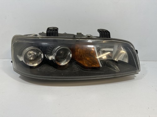 Projecteur phare feu avant