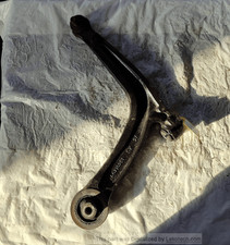 Bras oscillant de suspension