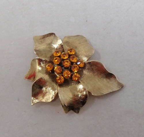 Très belle broche - vintage, en