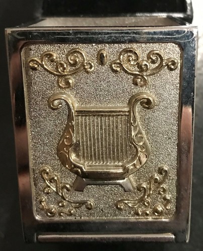 Saint seiya pandora box - , metal
