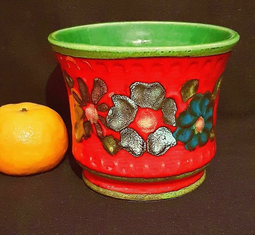 Charmant pot fleurs peint - charmant,