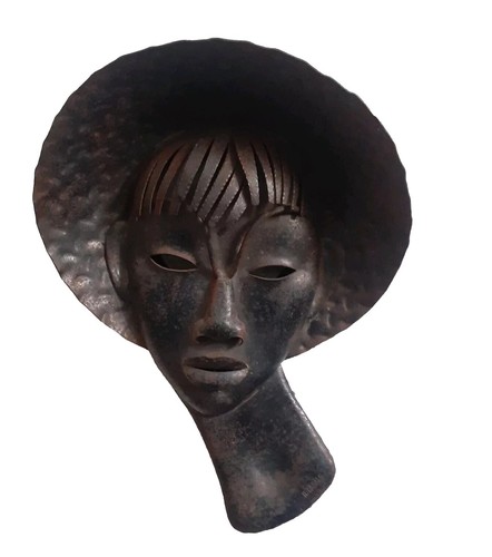 Masque mural metal signé - masque, r