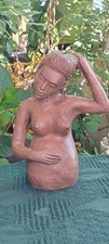 Sculpture D'une Femme