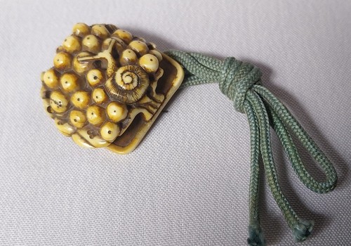 Netsuke escargot - -,