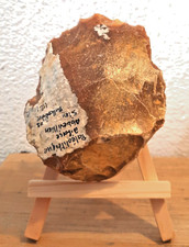 SUPERBE BIFACE EN SILEX JASPE  ACHEULEEN DU NEANDERTAL de BALLASTIERE