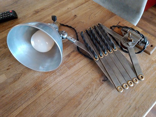 Ancienne lampe accordeon - ancienne,