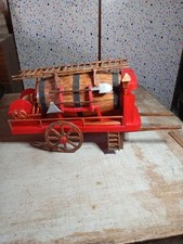 Charrette pompier avec pompe