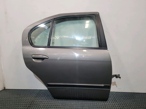Porte arrière droite nissan - arrière,