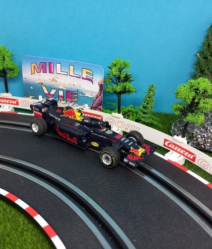 Voiture pour circuit - , carrera