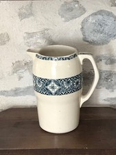 Broc/cruche en faïence de