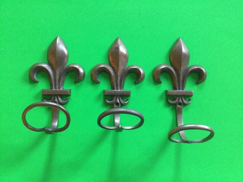 Jolis anciens portemanteaux - anciens,