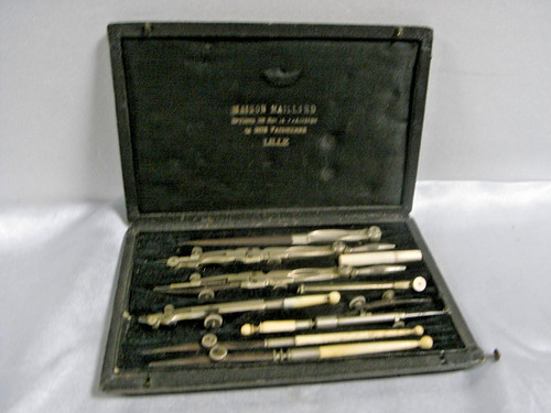 Ancien coffret boite - 🇫🇷,