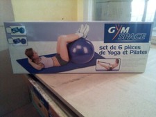 yoga et ballon pilate