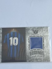 R9 FOOTBALL Card “Legends Game Worn” - Ronaldo / Pieces Jersey Worn