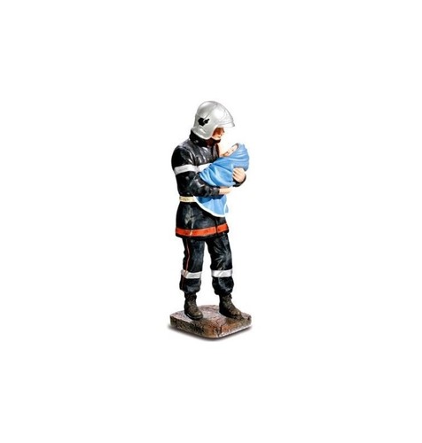 Figurine pompier sauvant - figurine,