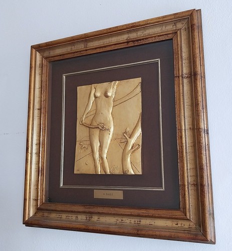 Dali bas relief e a - s.,