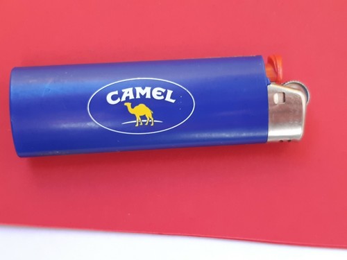 Briquet gaz bic - , camel