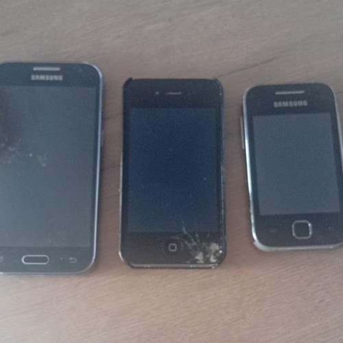 Samsung lot smartphones - samsung,