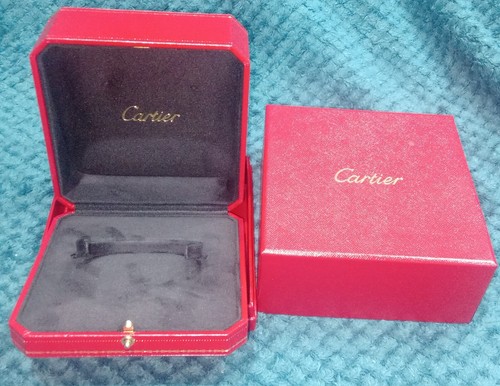 Boite box ecrin cartier - ,