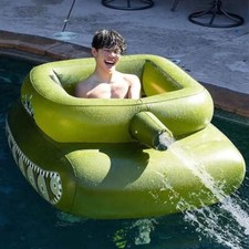 Inflatable tank swimming ring water spray - Pool hovercraft floating bed