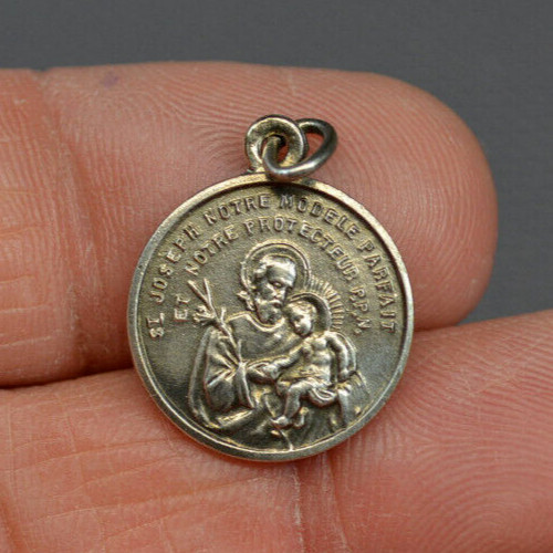 Bijoux religieux ancienne - -,