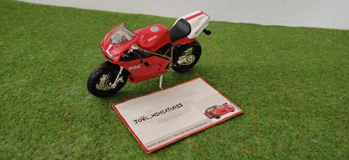 Moto ducati 996 - moto, échelle