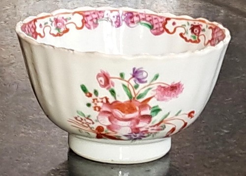 Bol thé porcelaine - À,