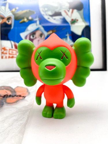 Kaws baby milo - baby, bape