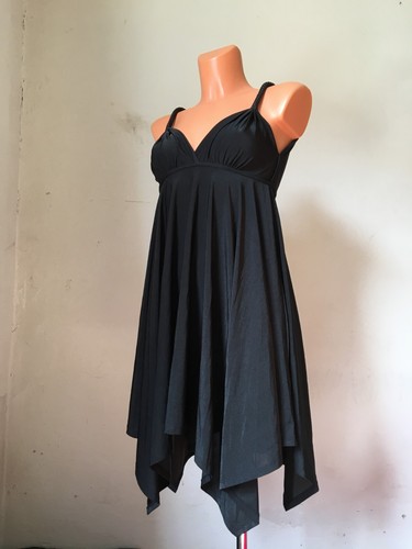 Belle robe fluide noire fée