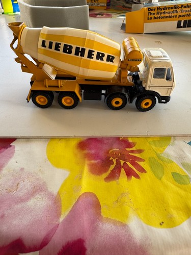 Toupie beton liebherr - toupie, htm