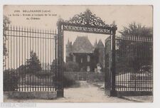 Old postcard "BELLEGARDE - La Grille - main entrance to the courtyard of the castle 