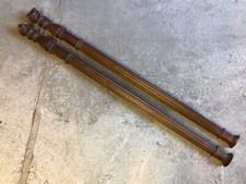 Paire de grandes colonnes de