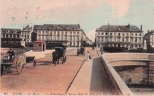 37 TOURS LA BIBLIOTHEQUE L FORMER TOWN HALL ET LA RUE NATIONALE