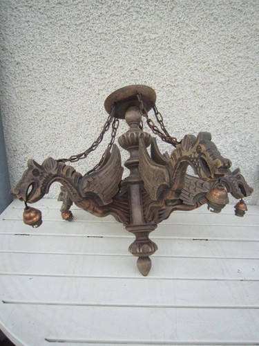Lustre gothique bois - gothique,