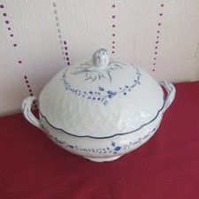 1 Bernardaud Limoges Porcelain Tureen Model Hortense
