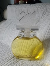 Factice Géant  VANDERBILT