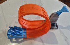Hotwheels Champions Looping Circuit with Launcher