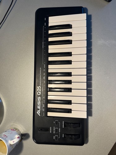 Alesis q25 clavier - alesis, –