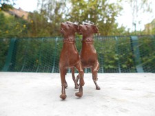 Ancienne figurine 2 Chiens de Chasse Plomb de Nuremberg style Bronze de Vienne